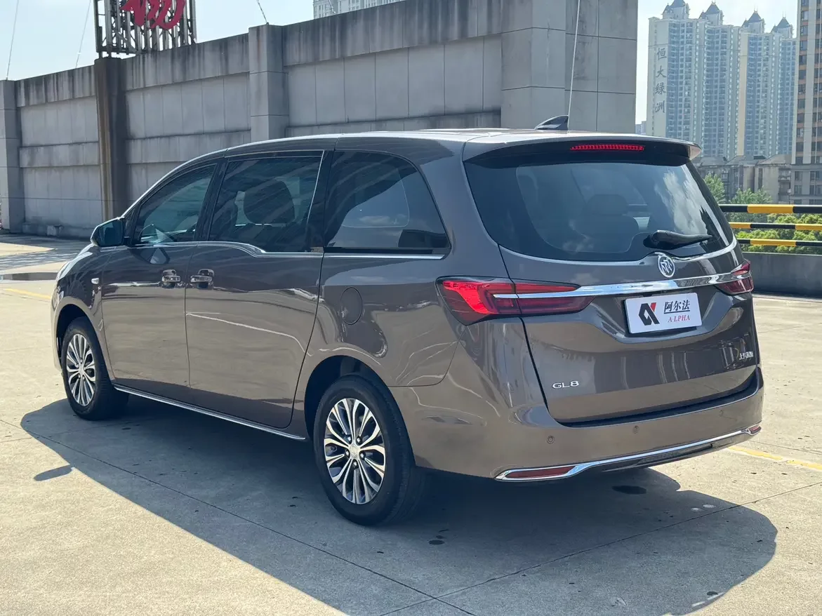 Buick GL8