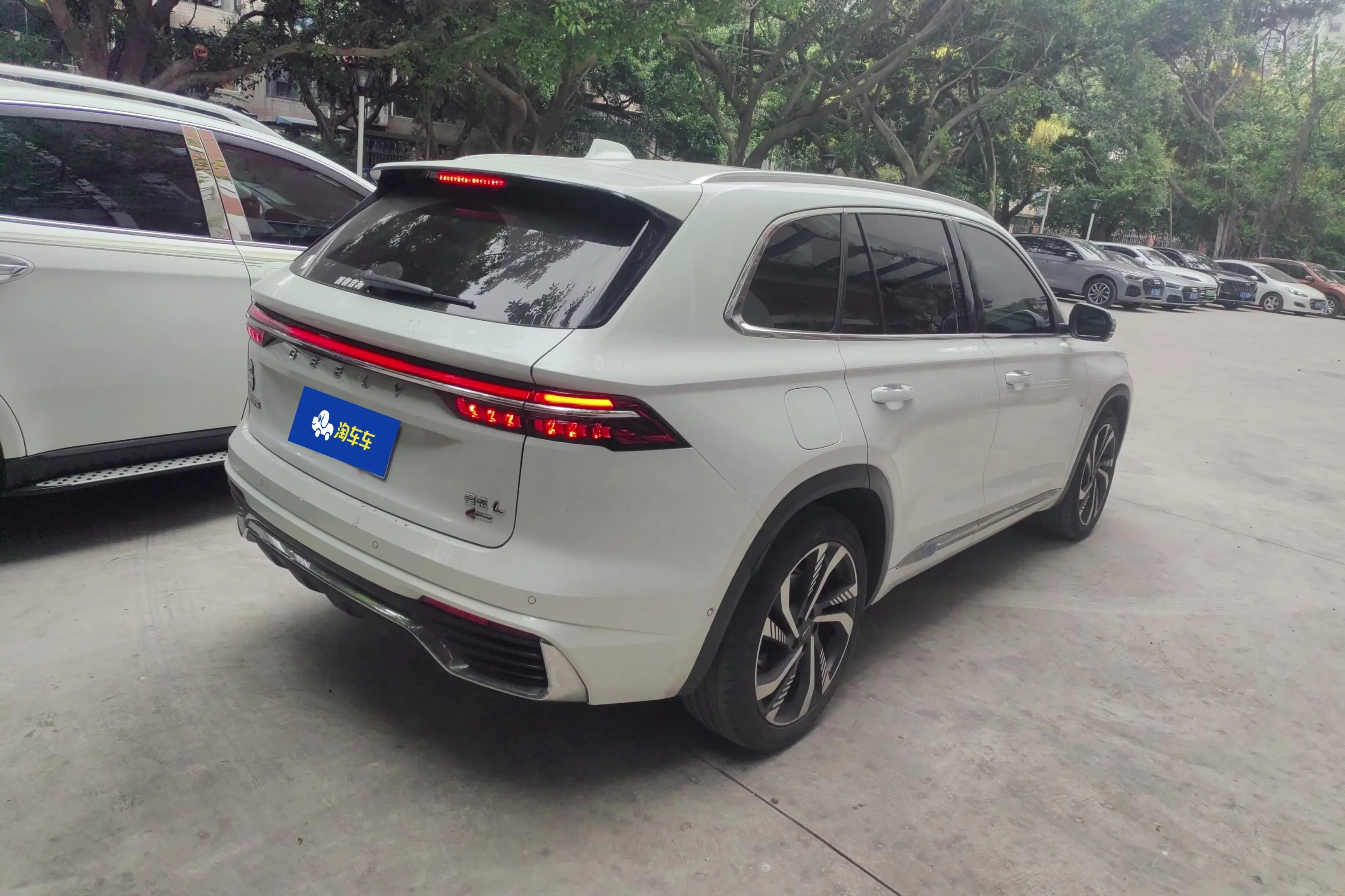 Geely Monjaro