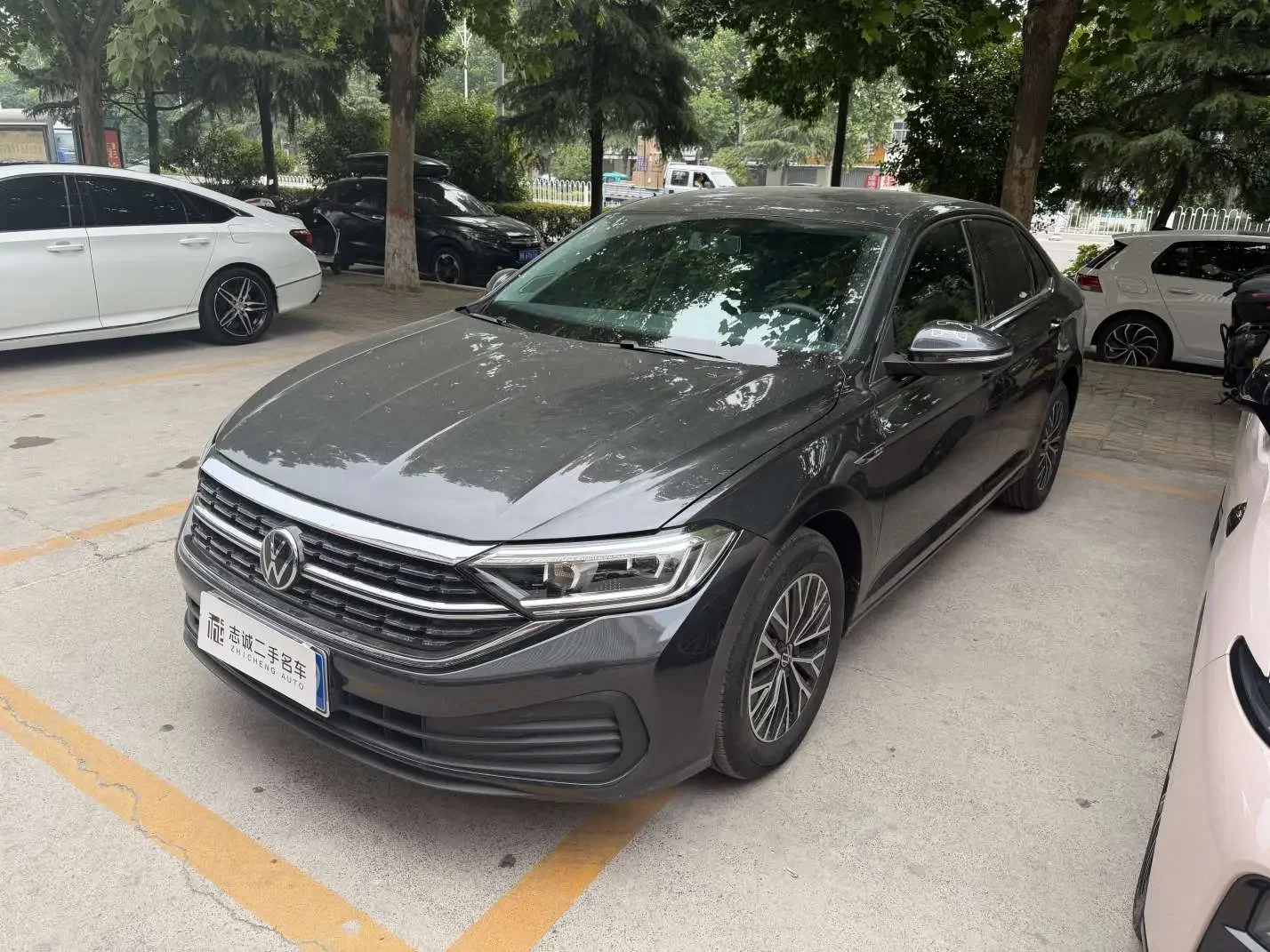 Volkswagen Sagitar