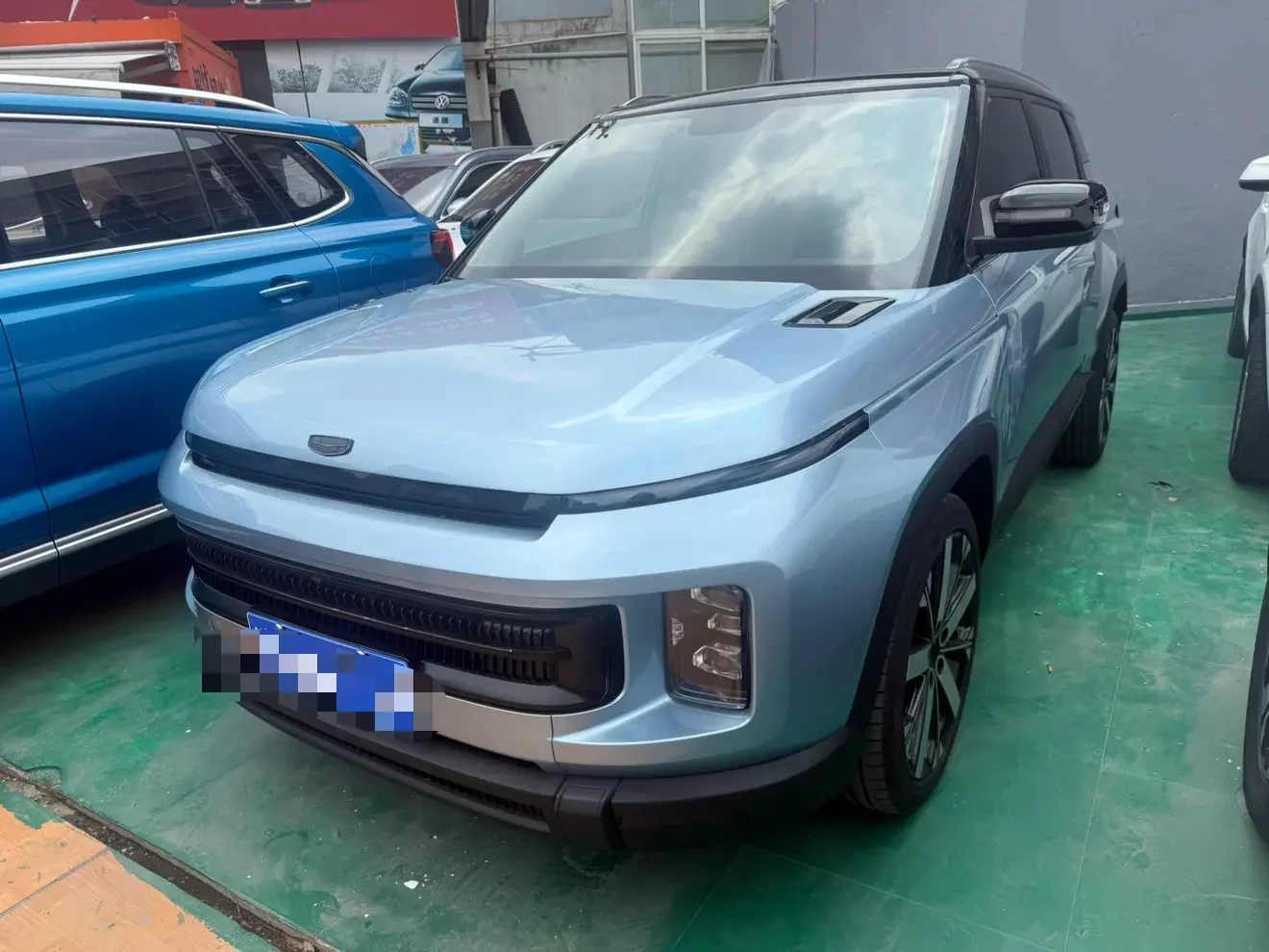 Geely ICON