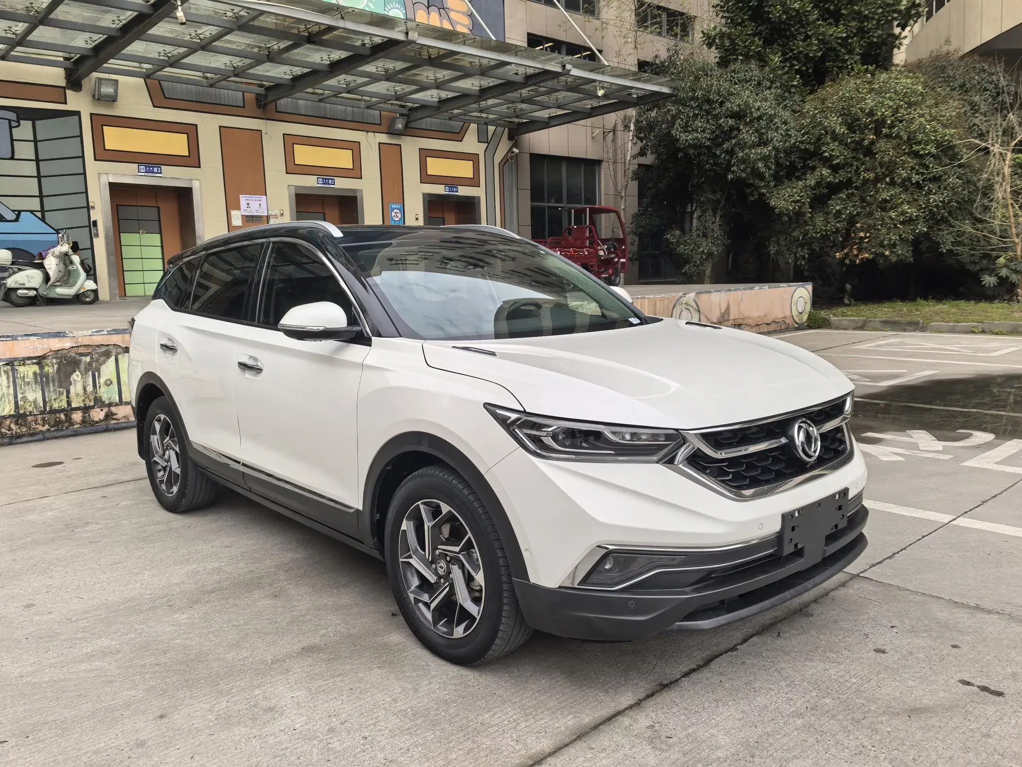 Dongfeng Fengshen AX7