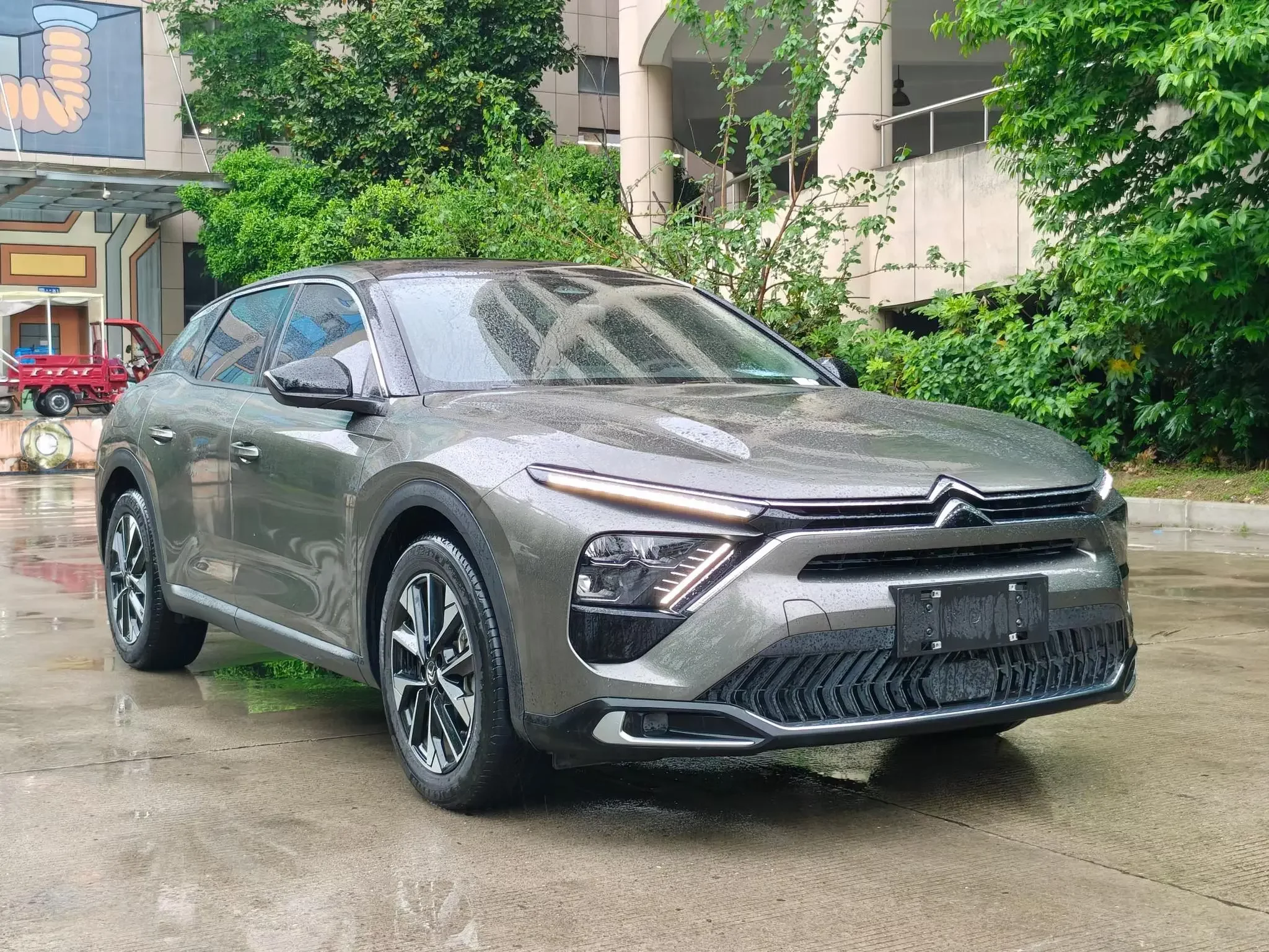 Citroën Versailles C5 X