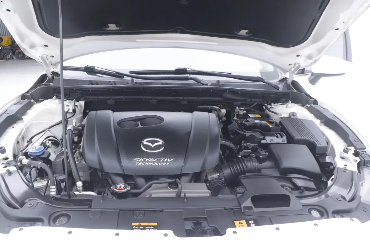 Mazda Atenza