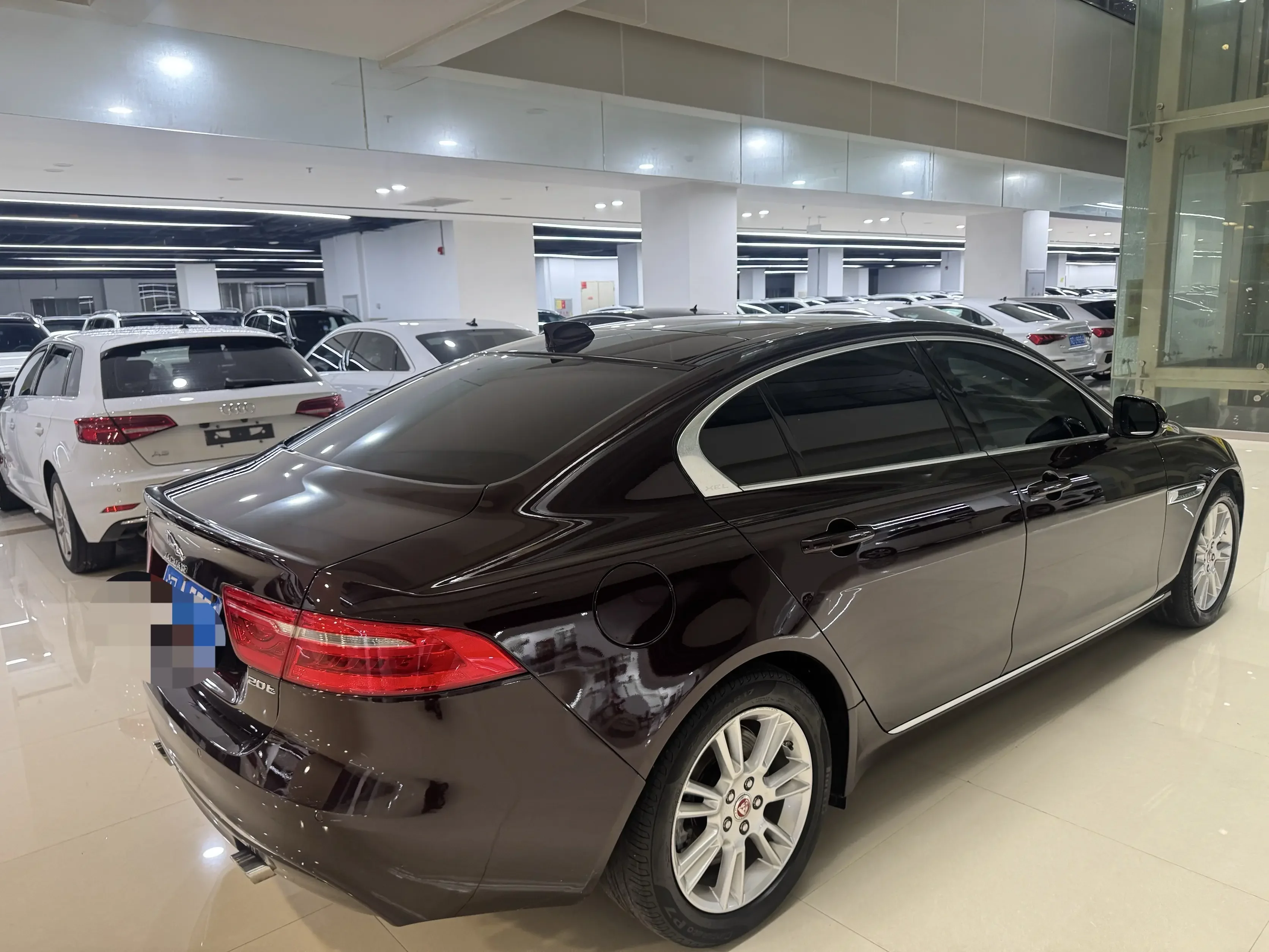 Jaguar XEL
