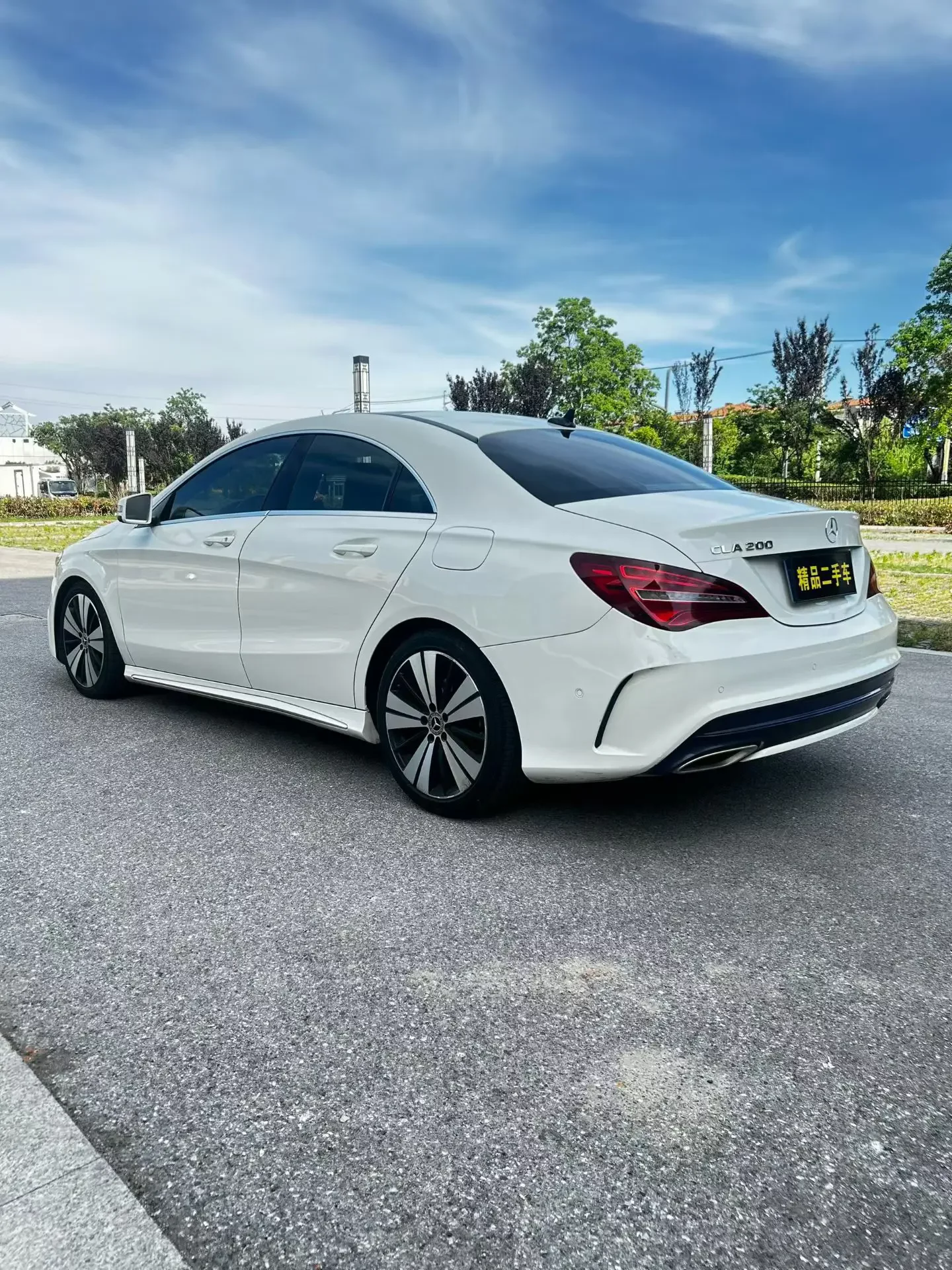 Mercedes-Benz CLA (Imported)
