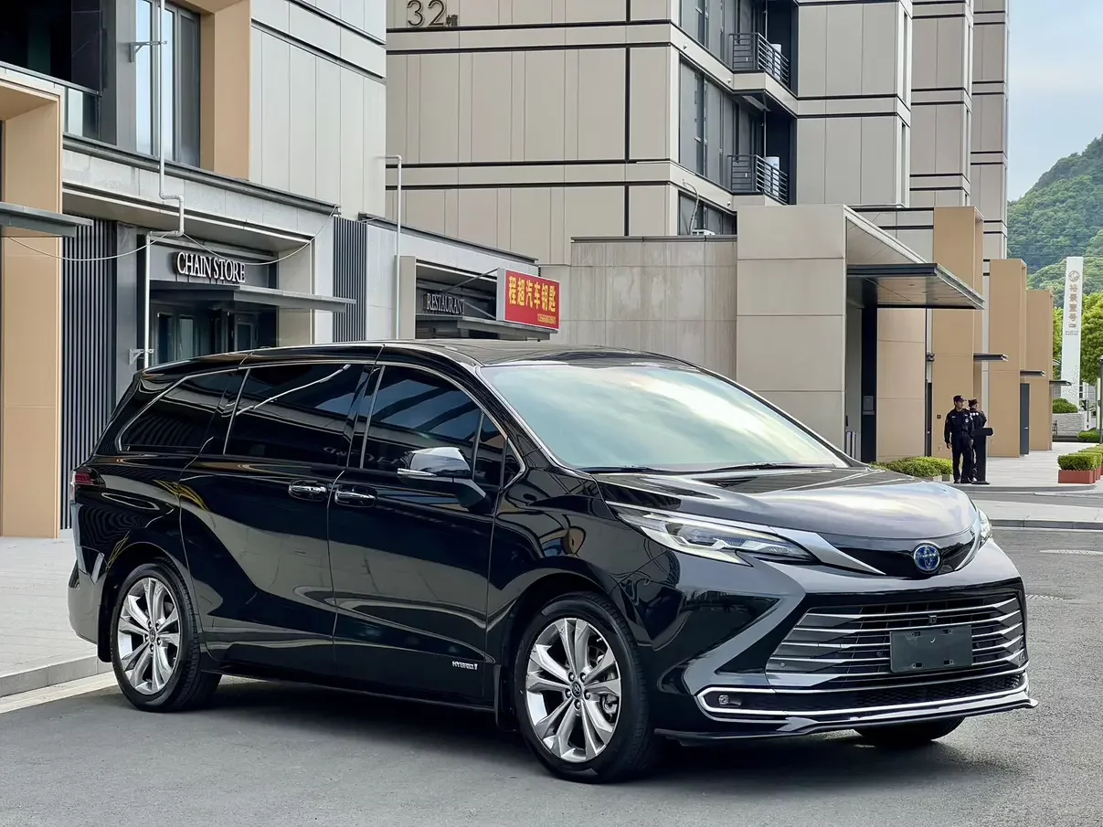 Toyota Sienna