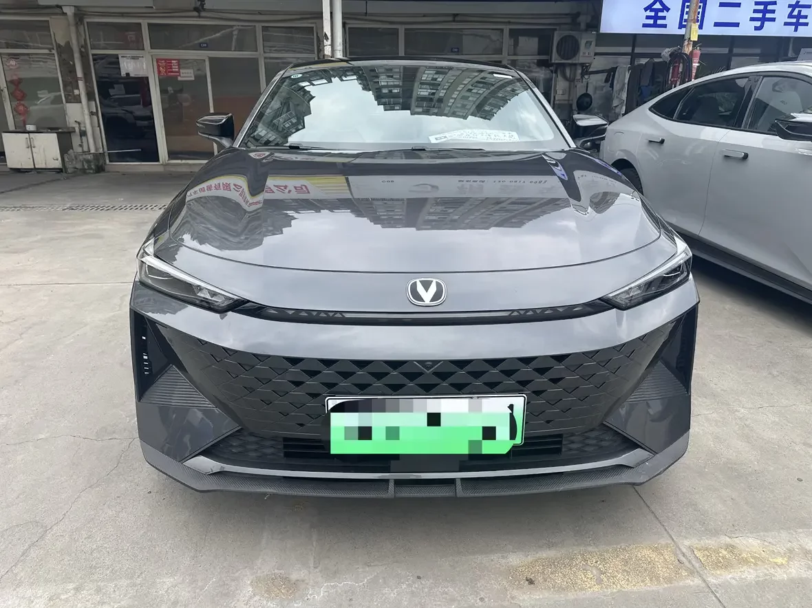 Changan UNI-V Smart Electric iDD