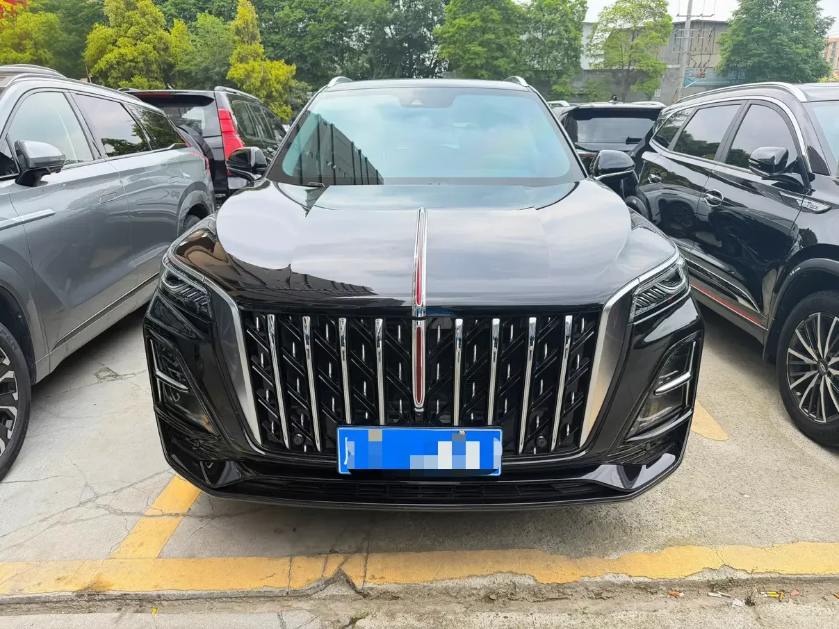 Hongqi HS5