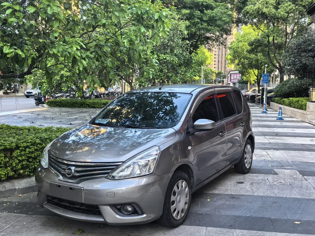 Nissan Li Wei