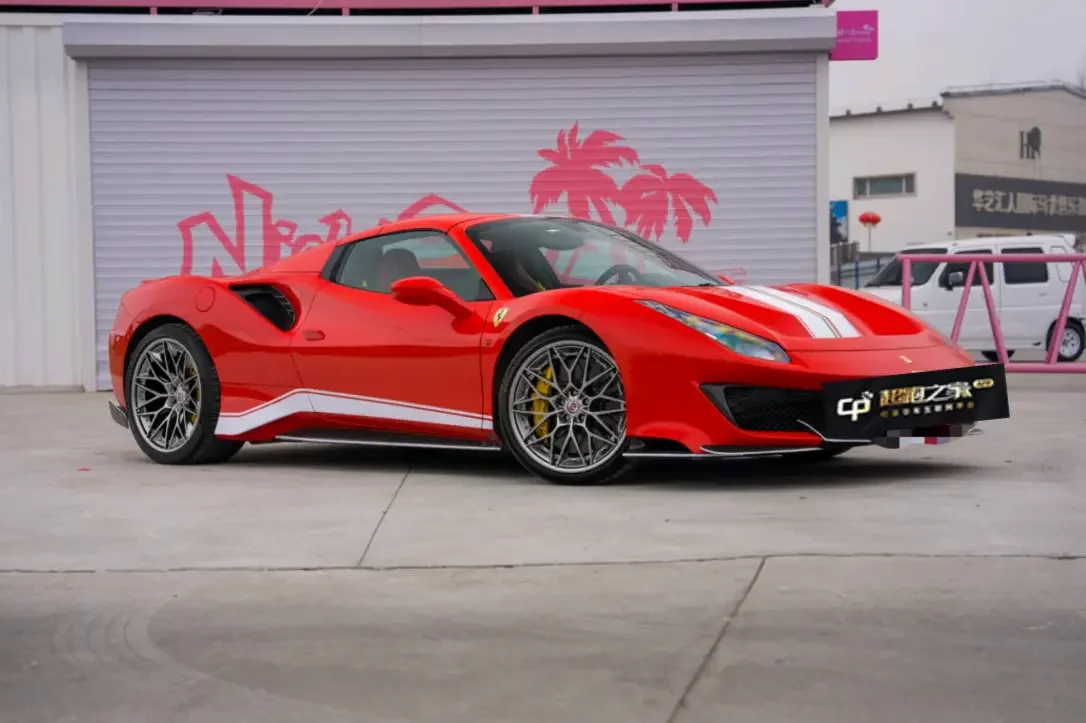 Ferrari 488