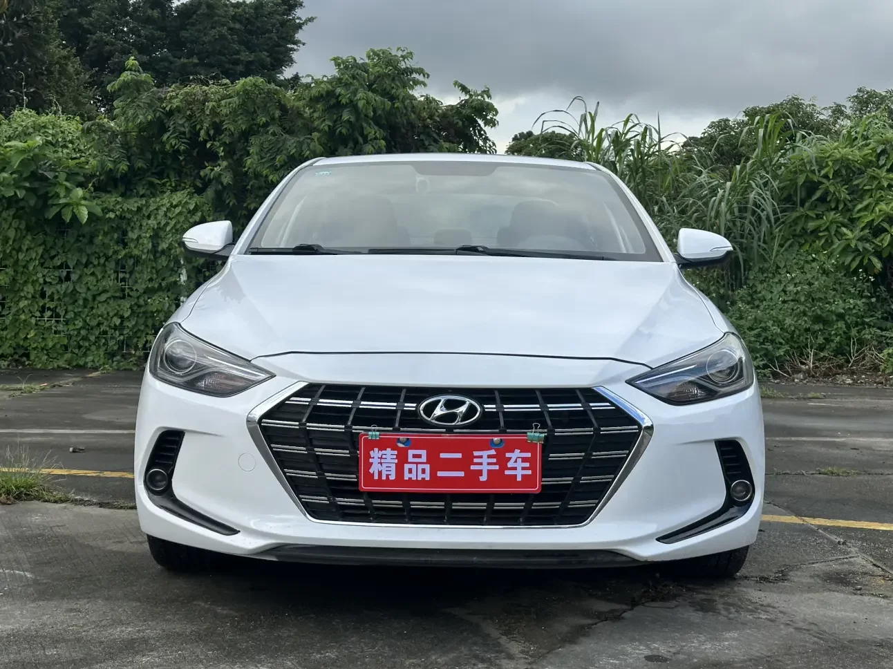 Hyundai lead