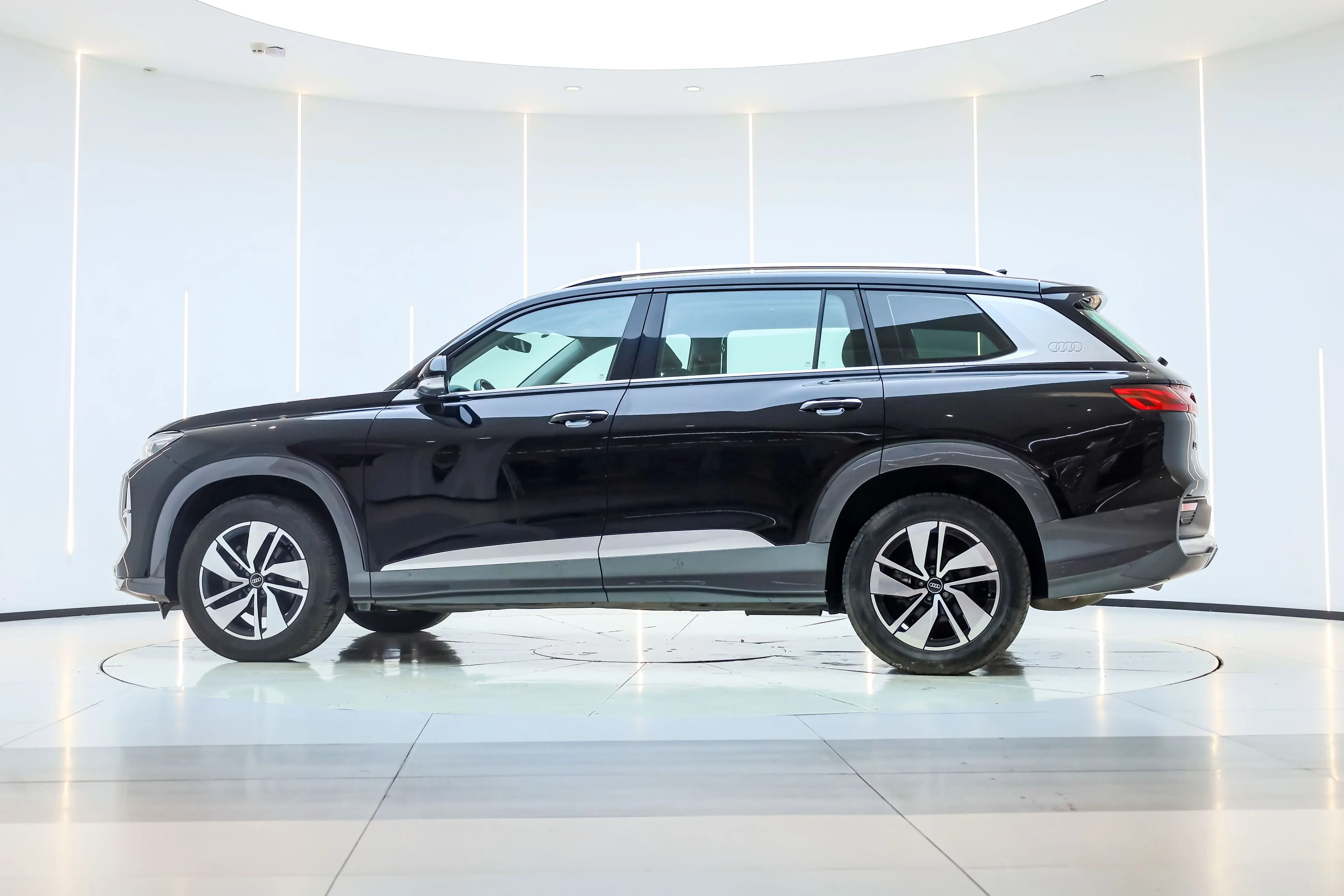 Audi Q6