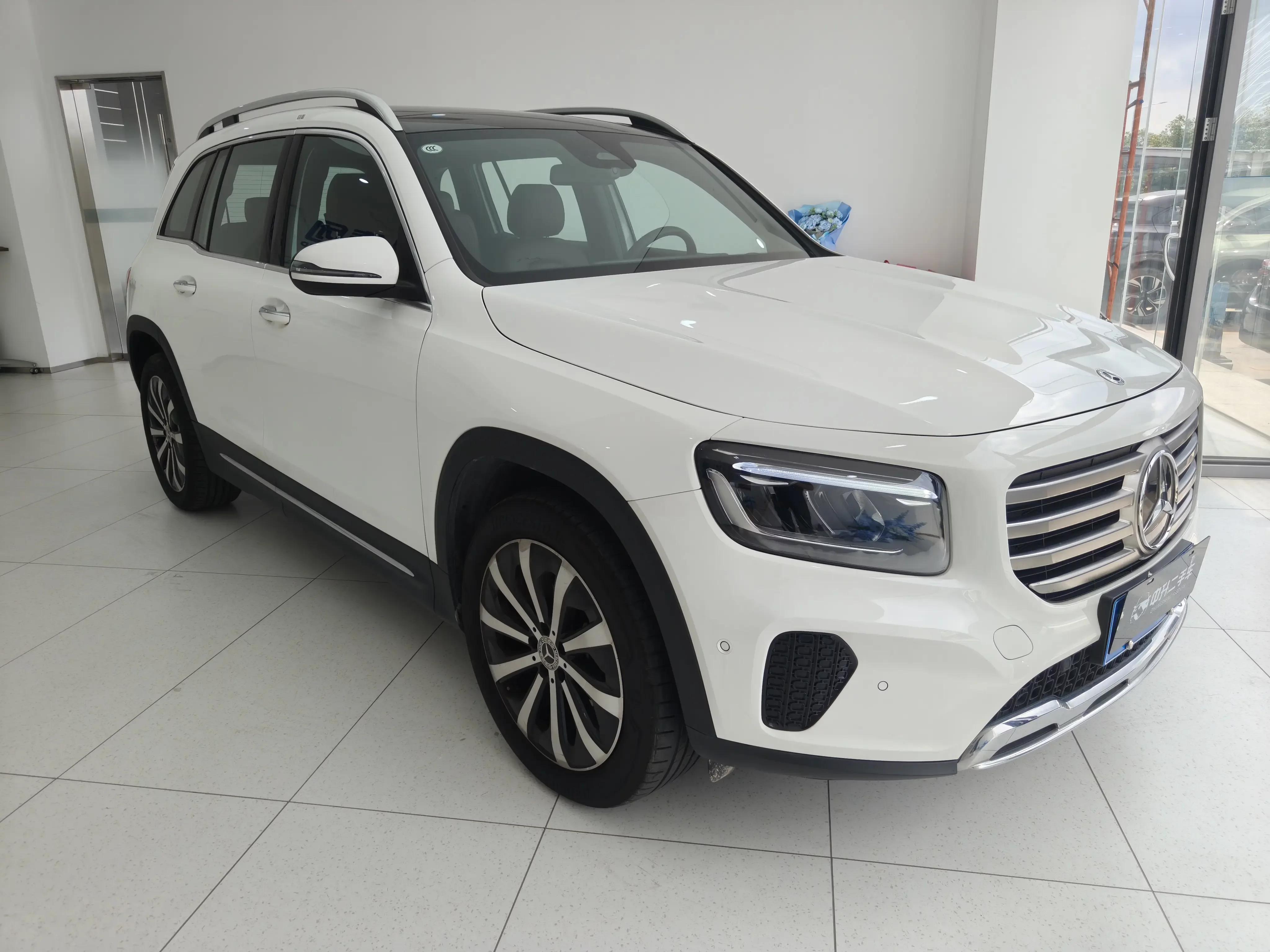 Mercedes-Benz GLB