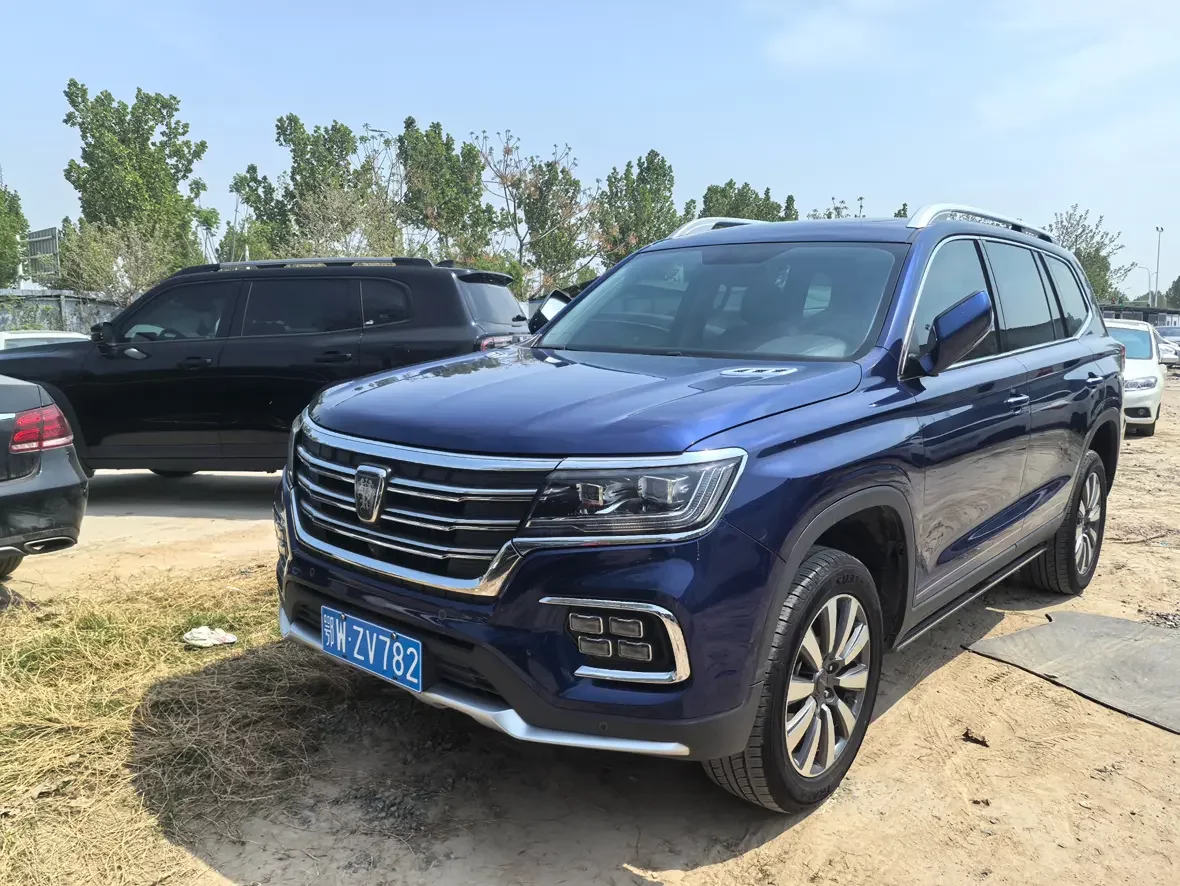 Roewe RX8