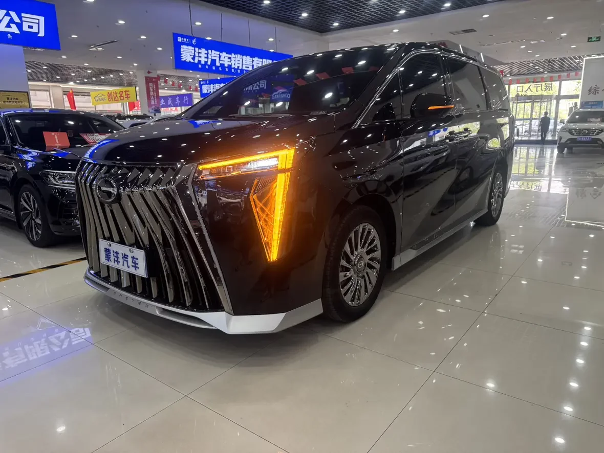 GAC Trumpchi M8