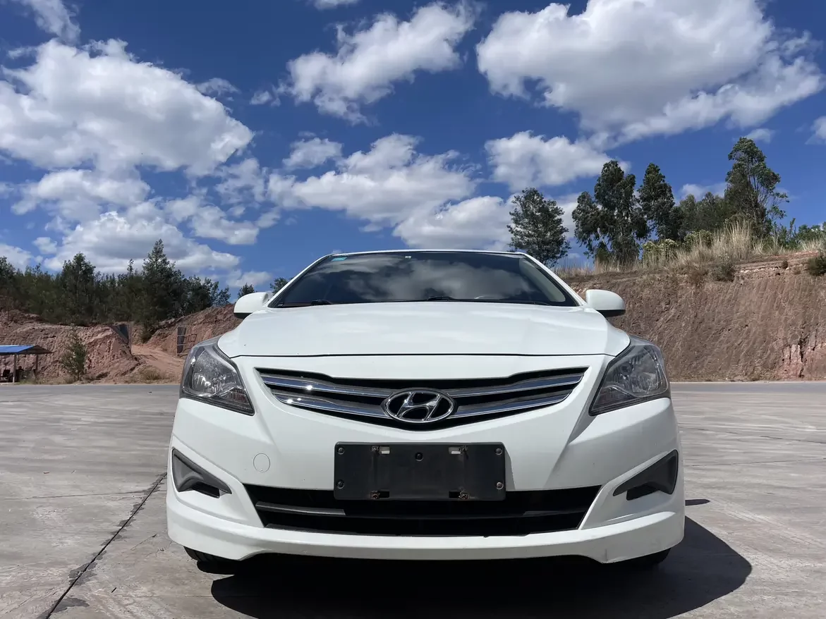 Hyundai Verna
