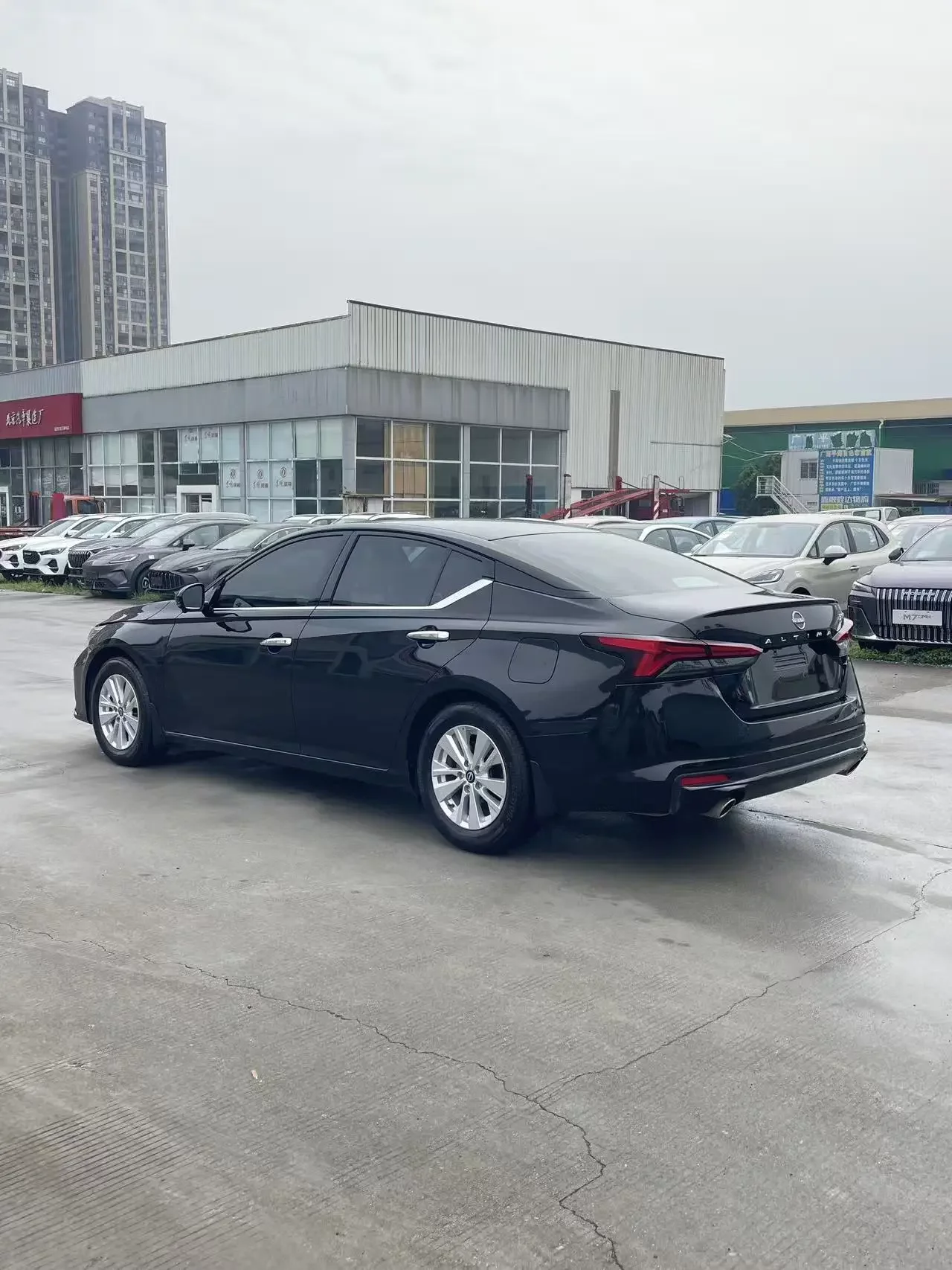 Nissan Altima