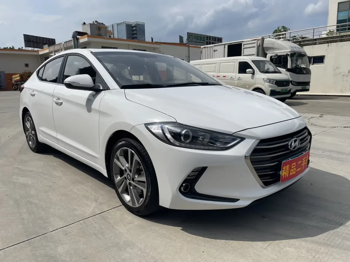 Hyundai lead
