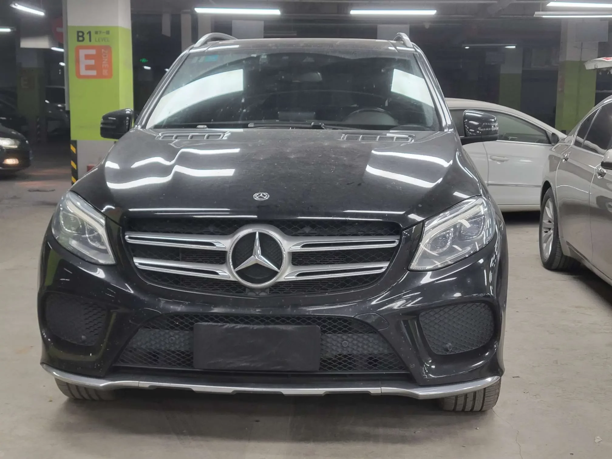 Mercedes-Benz GLE (Imported)