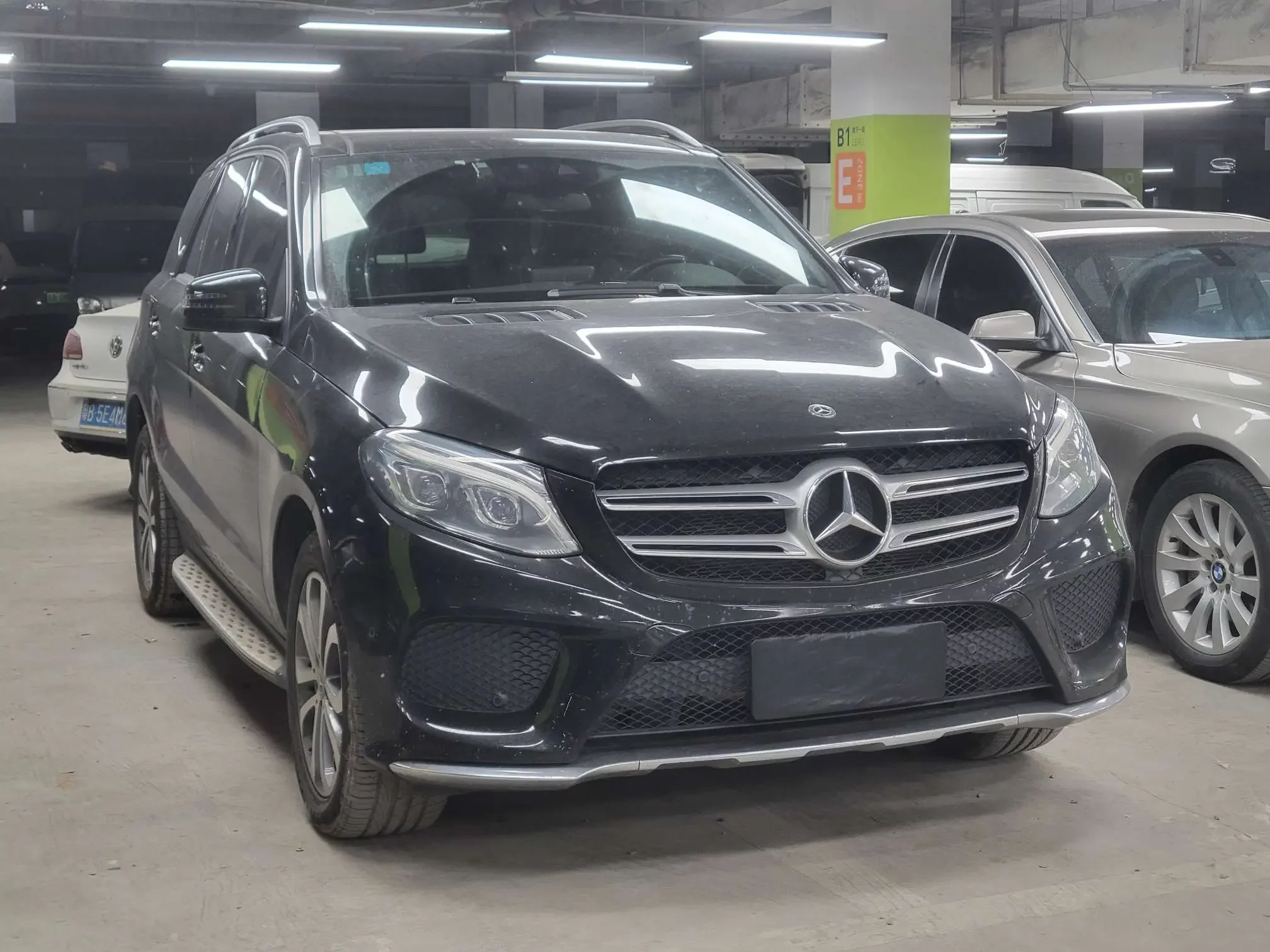 Mercedes-Benz GLE (Imported)