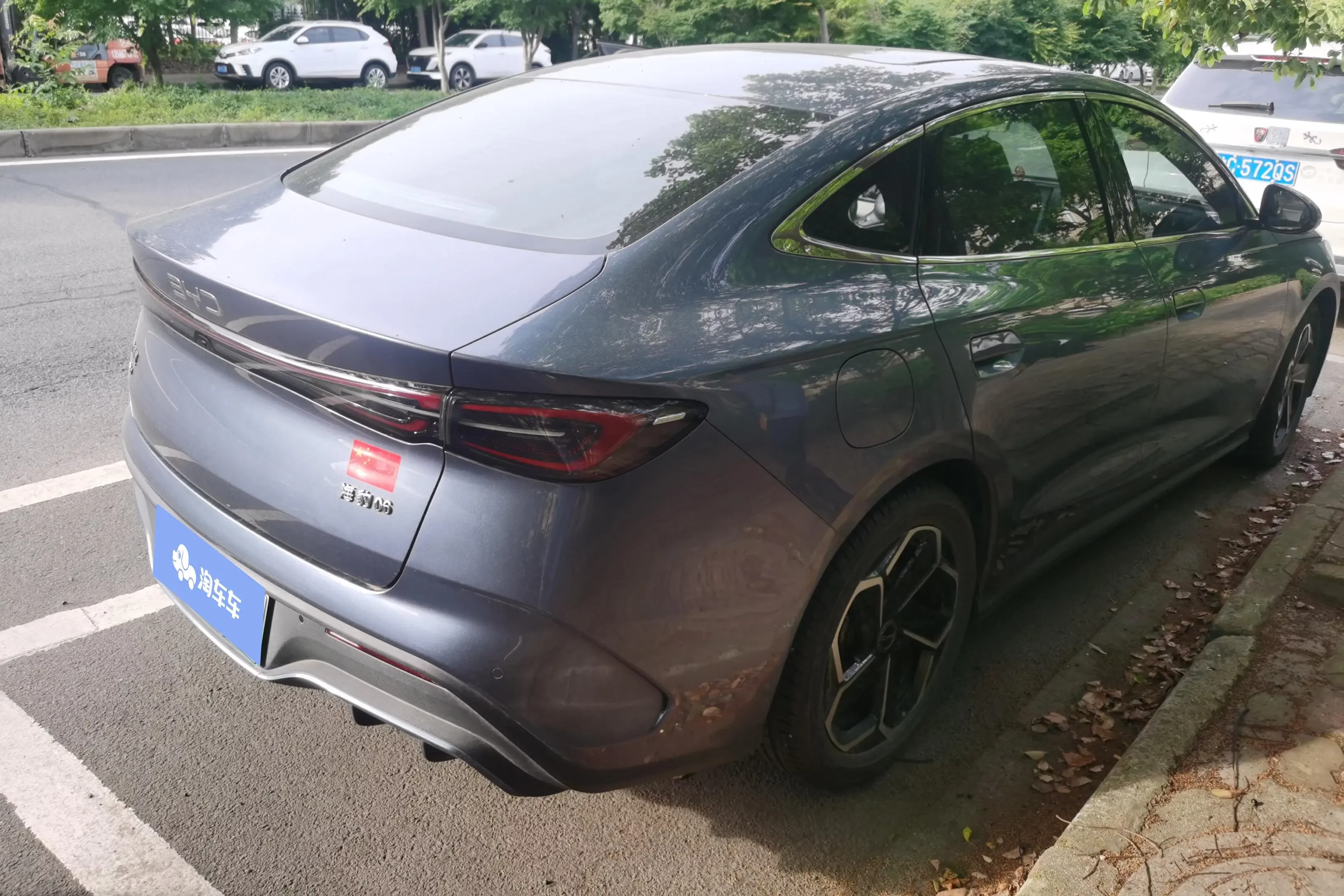BYD Seal 06DM