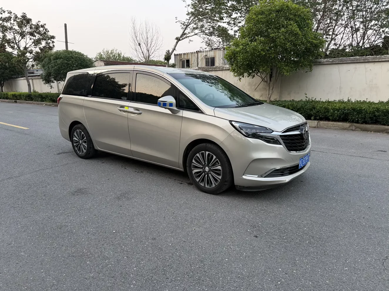 Buick GL8