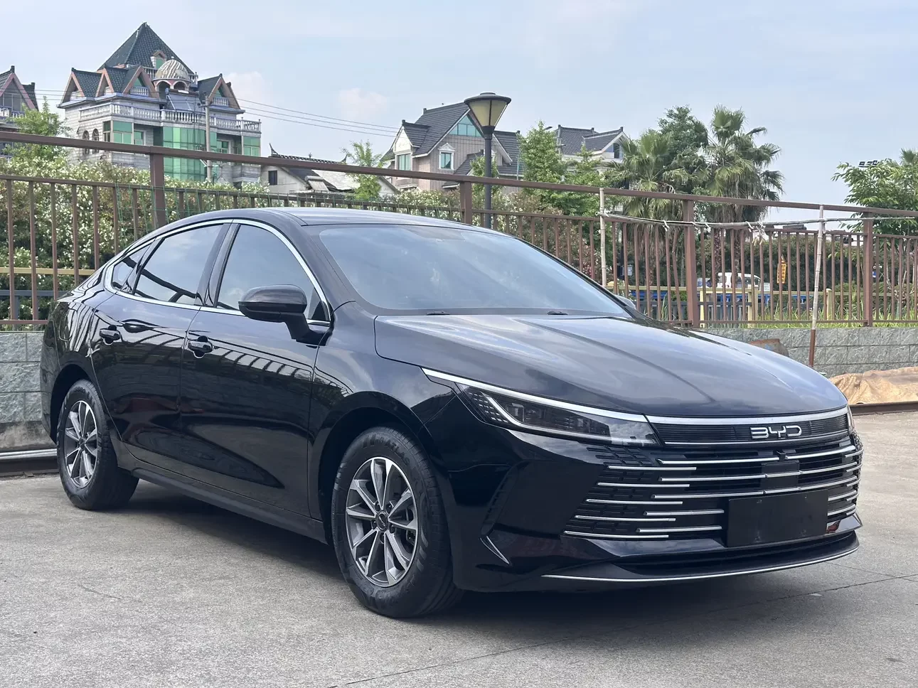 BYD Destroyer 05