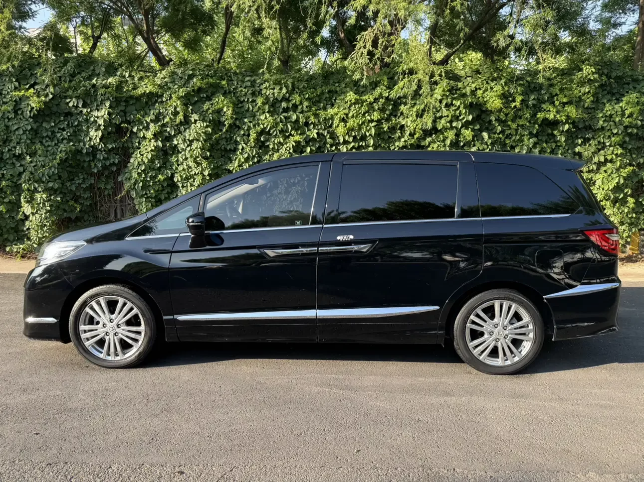 Honda Elysion