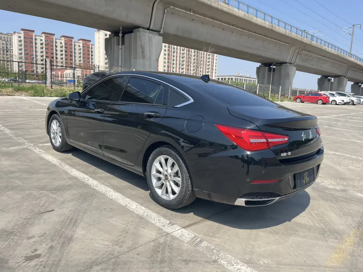 Hongqi H5 classic