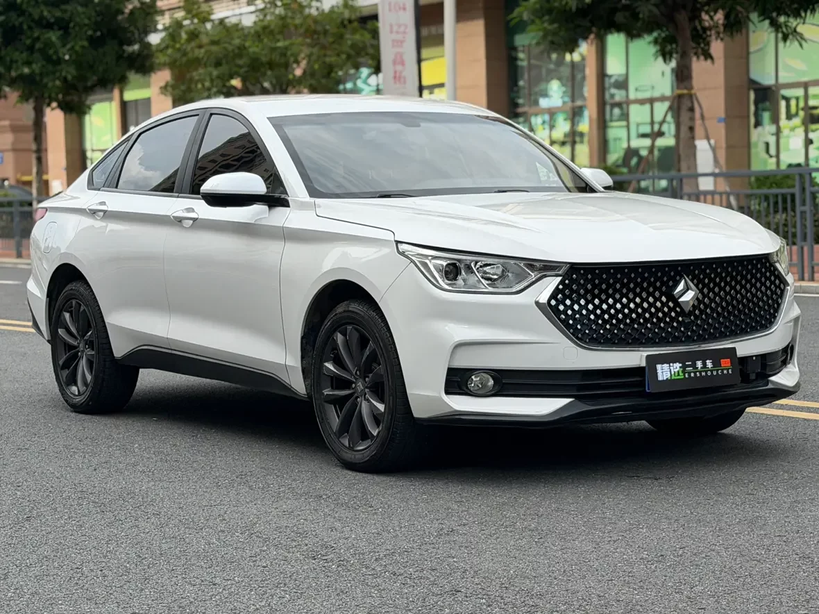 Baojun RC-6