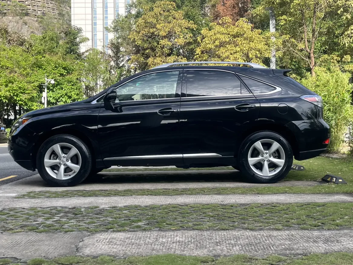 Lexus RX Classic