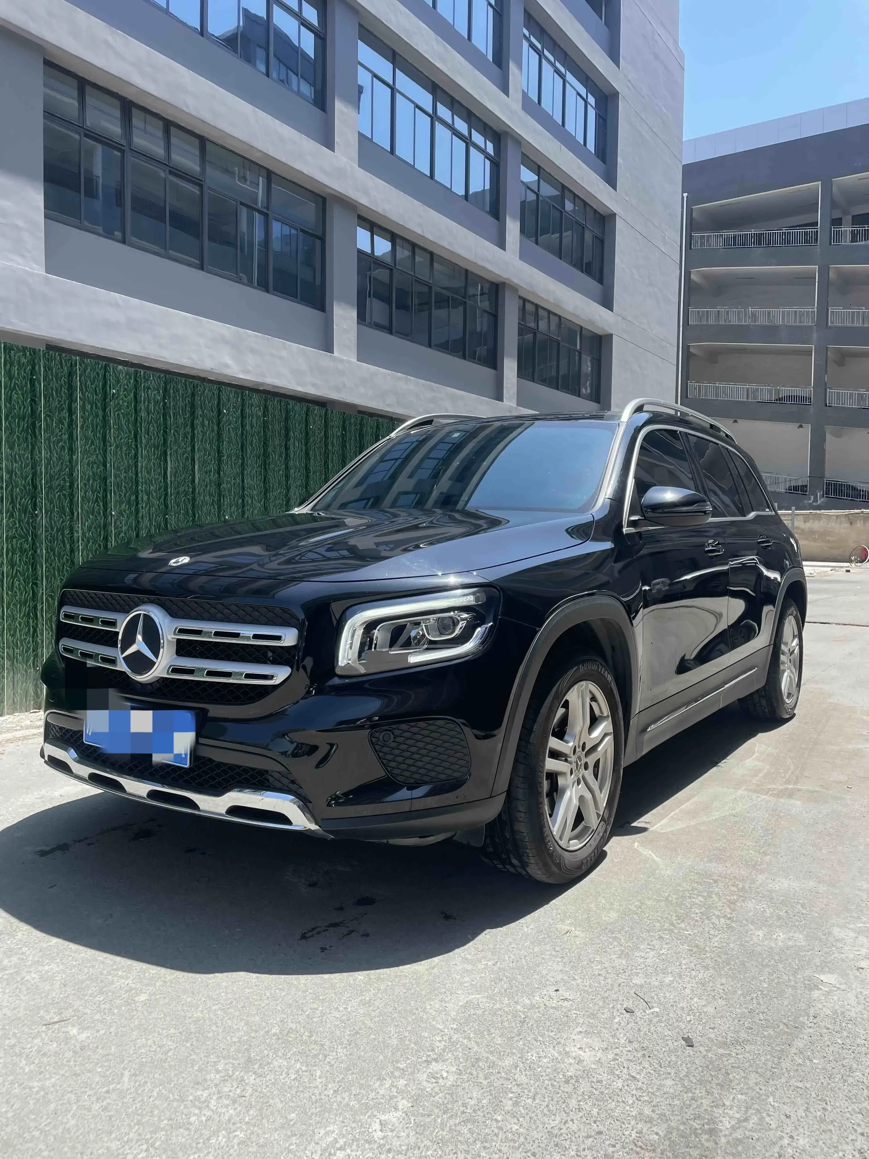 Mercedes-Benz GLB