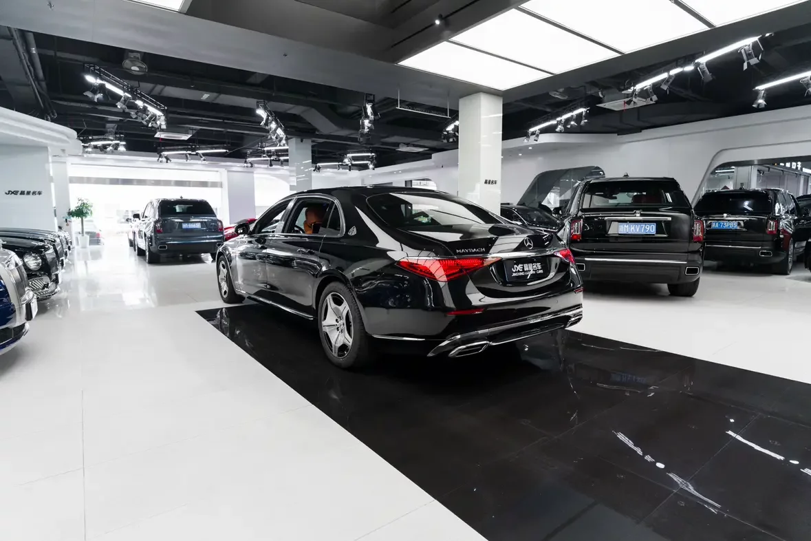 Mercedes-Benz Maybach S-Class