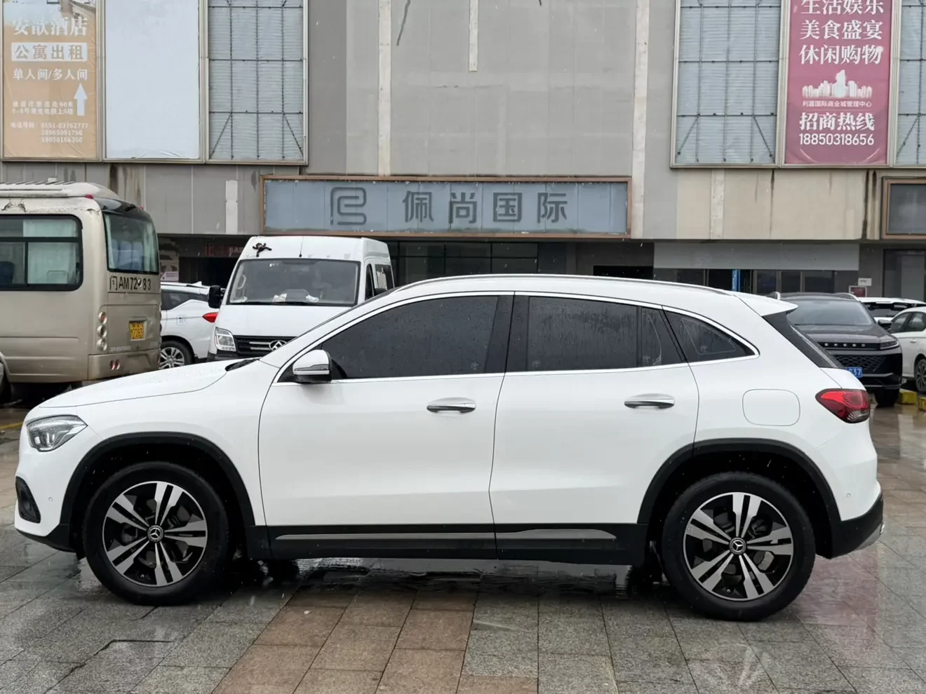 Mercedes-Benz GLA