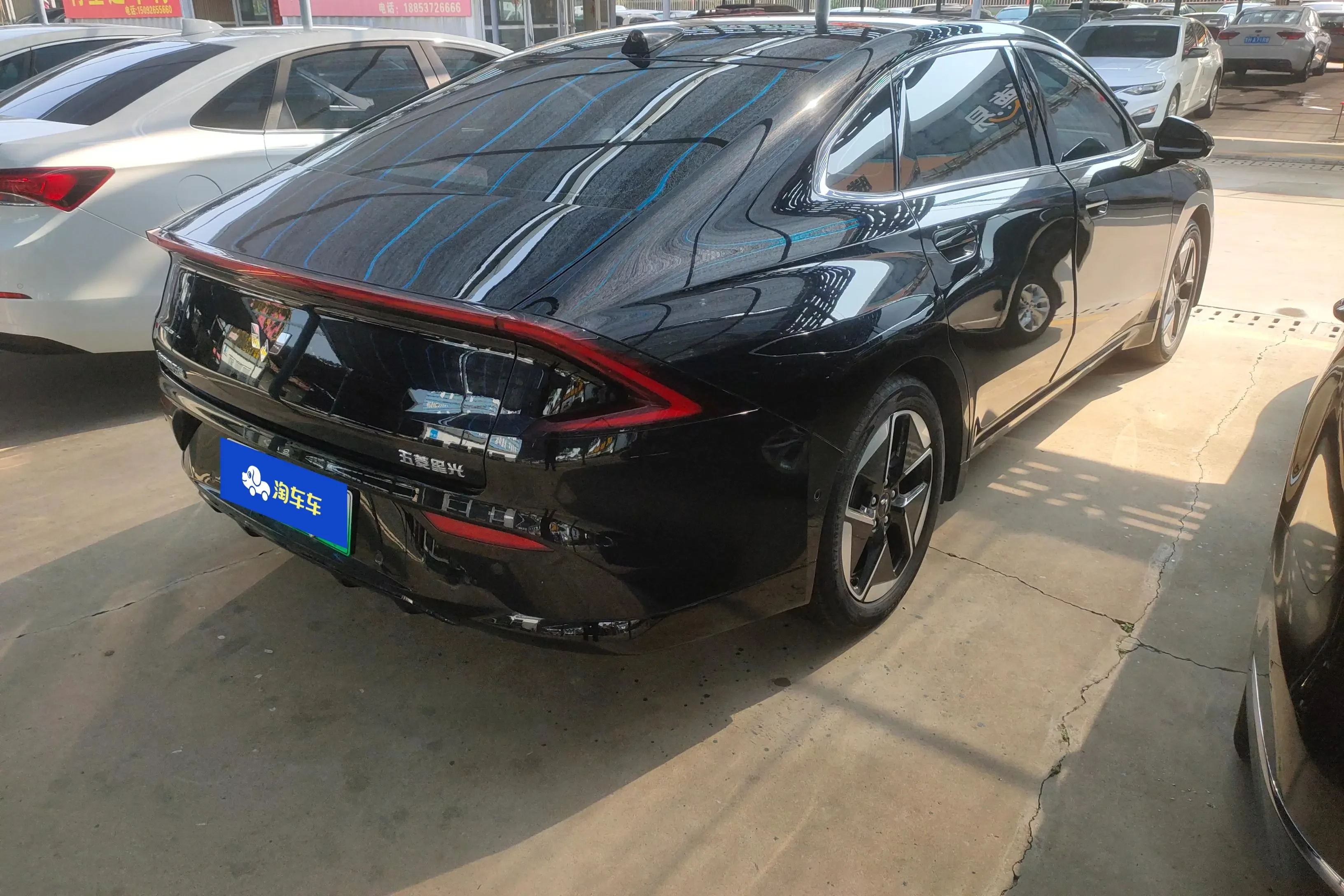 Wuling Starlight EV
