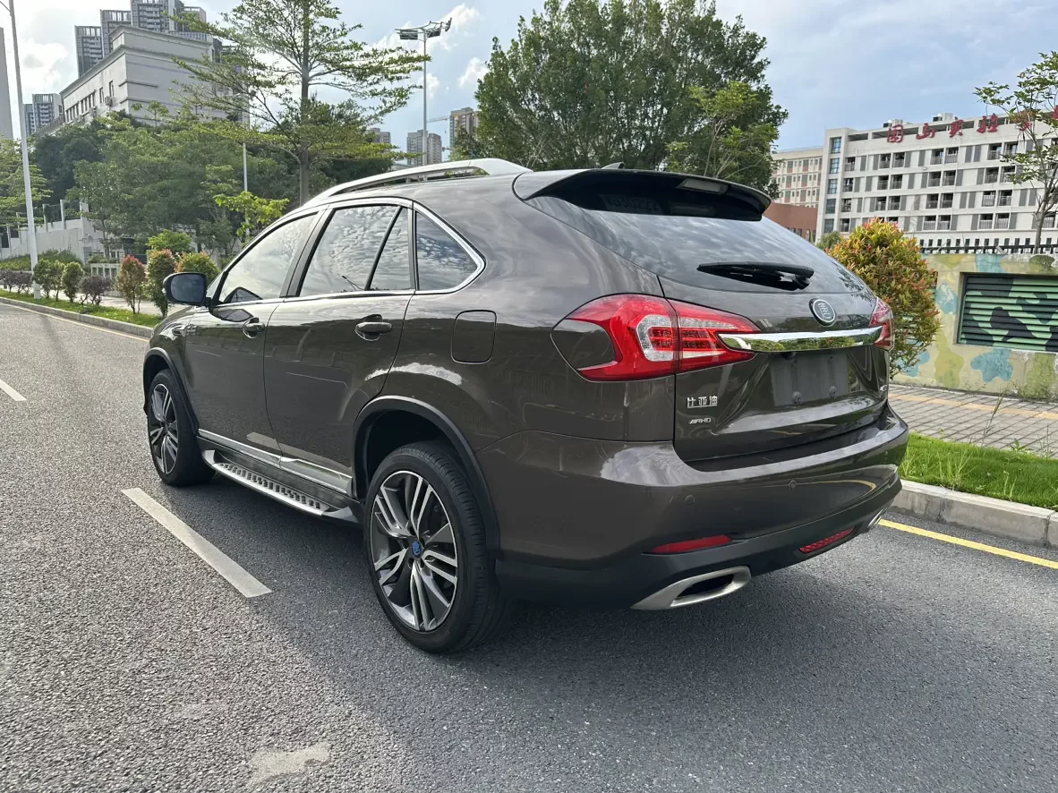 BYD Tang DM