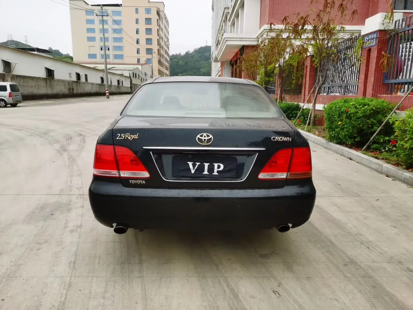 Toyota crown