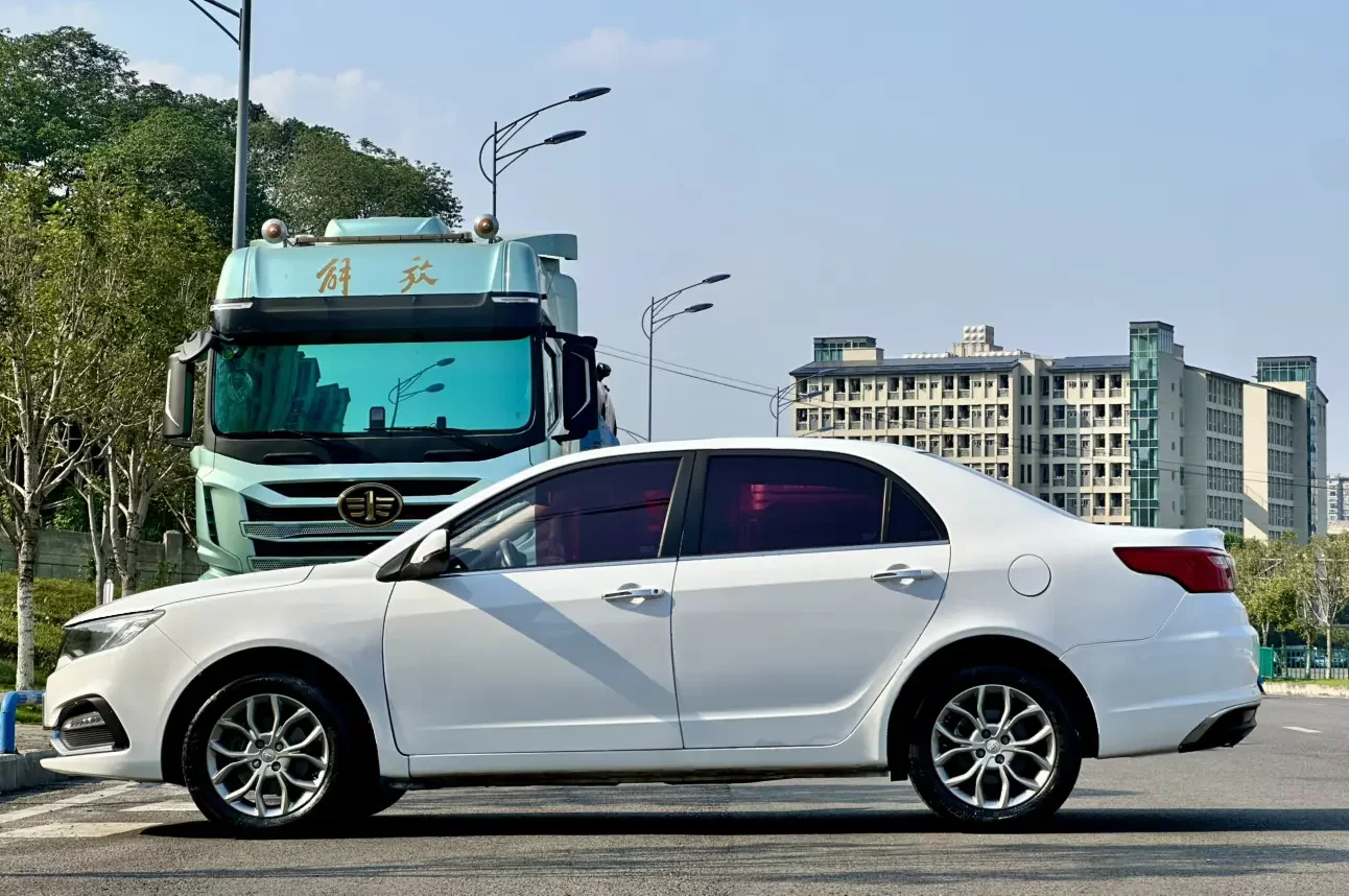 Geely Vision