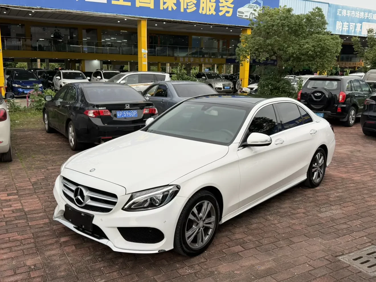 Mercedes-Benz C Class