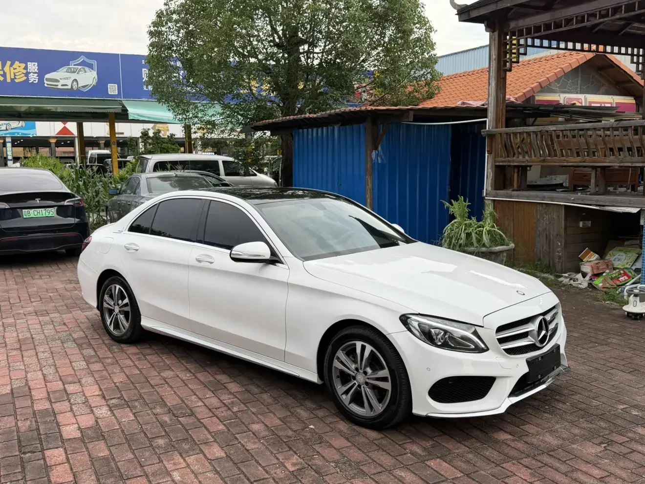 Mercedes-Benz C Class