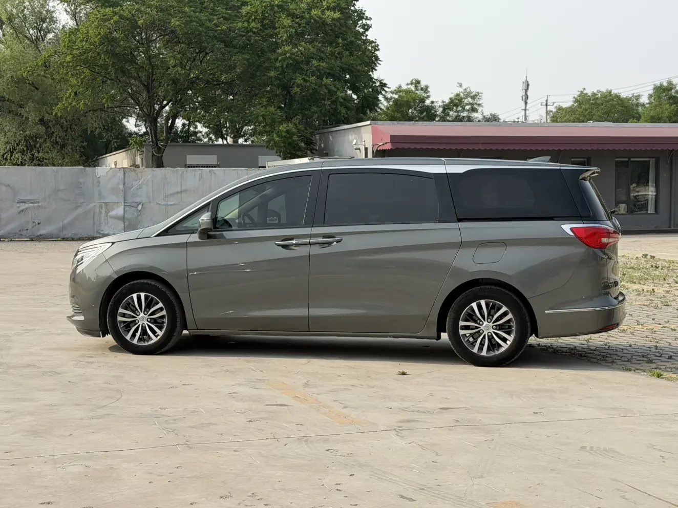 Buick GL8