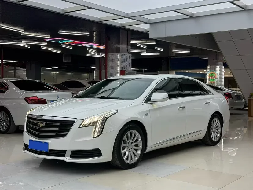 Cadillac XTS