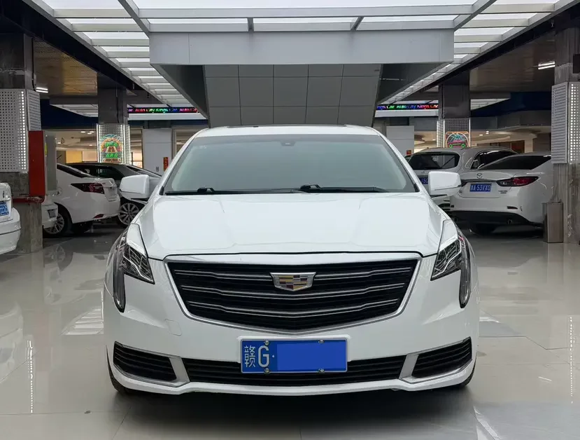 Cadillac XTS