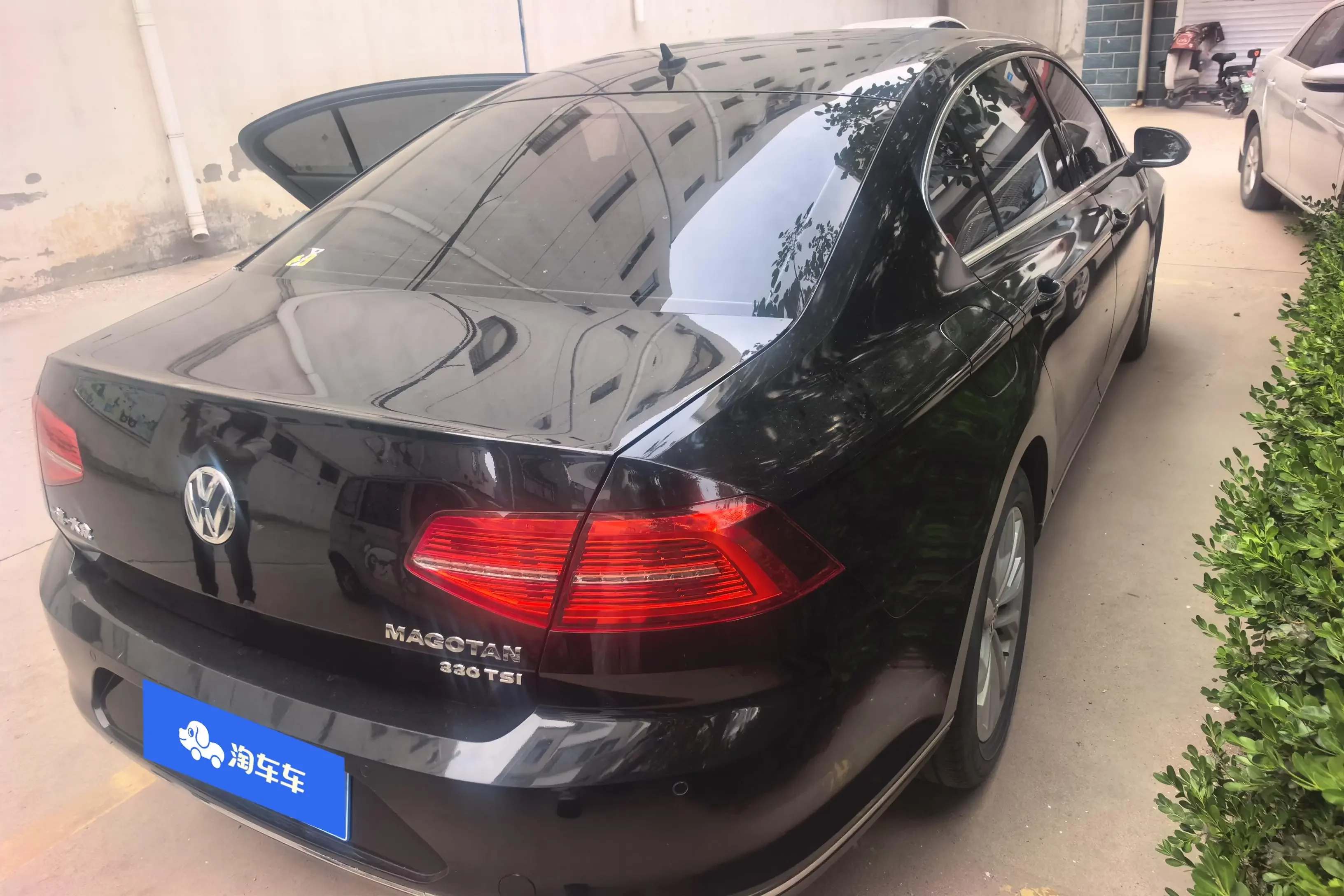 Volkswagen Magotan
