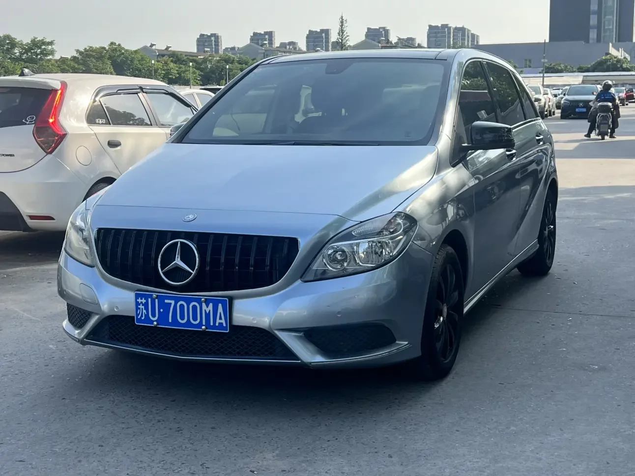 Mercedes-Benz B Class