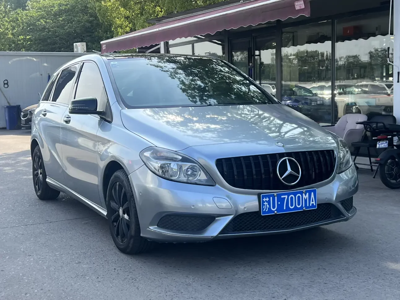 Mercedes-Benz B Class
