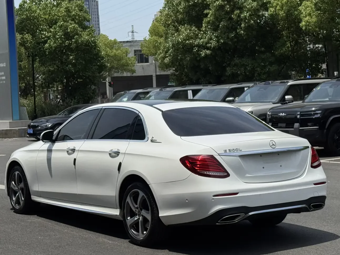 Mercedes-Benz E-Class