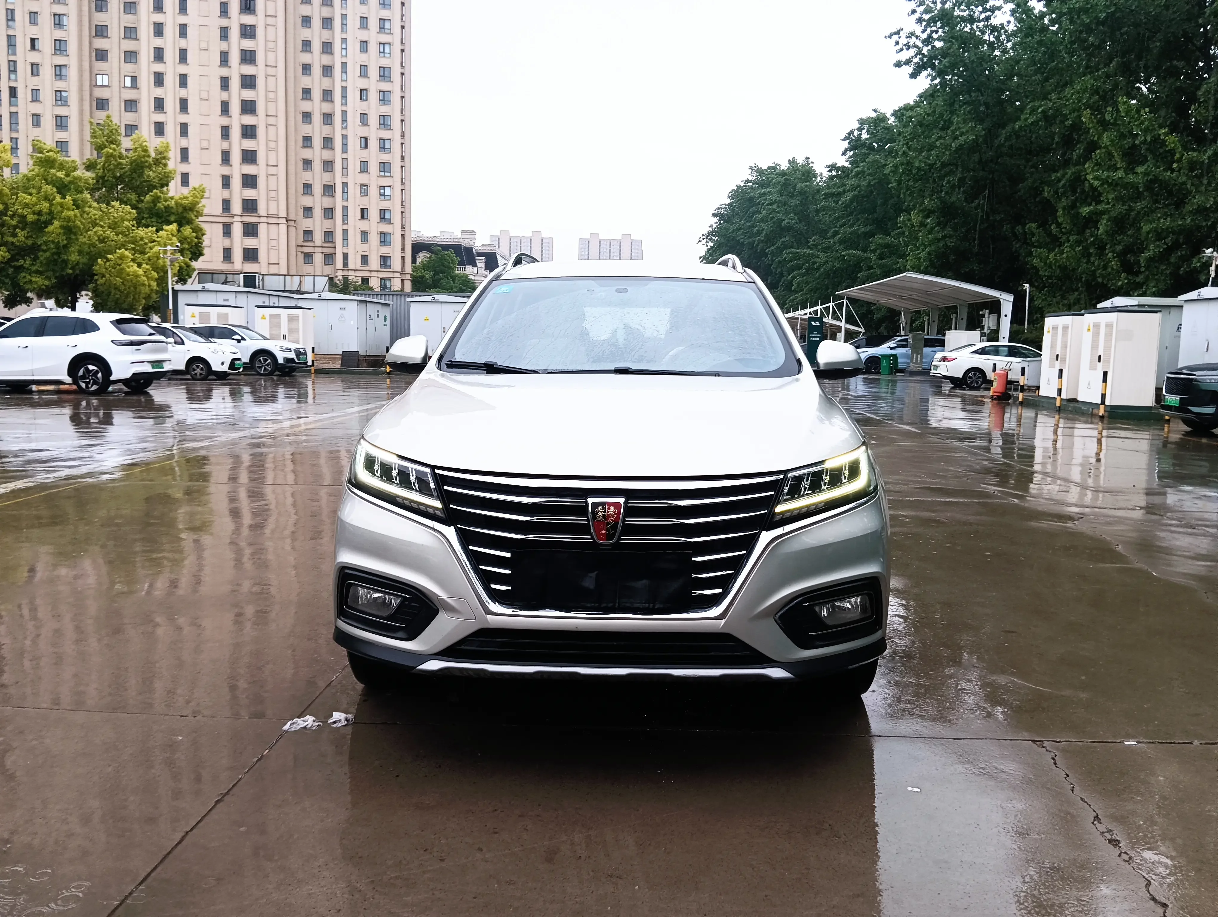Roewe RX5