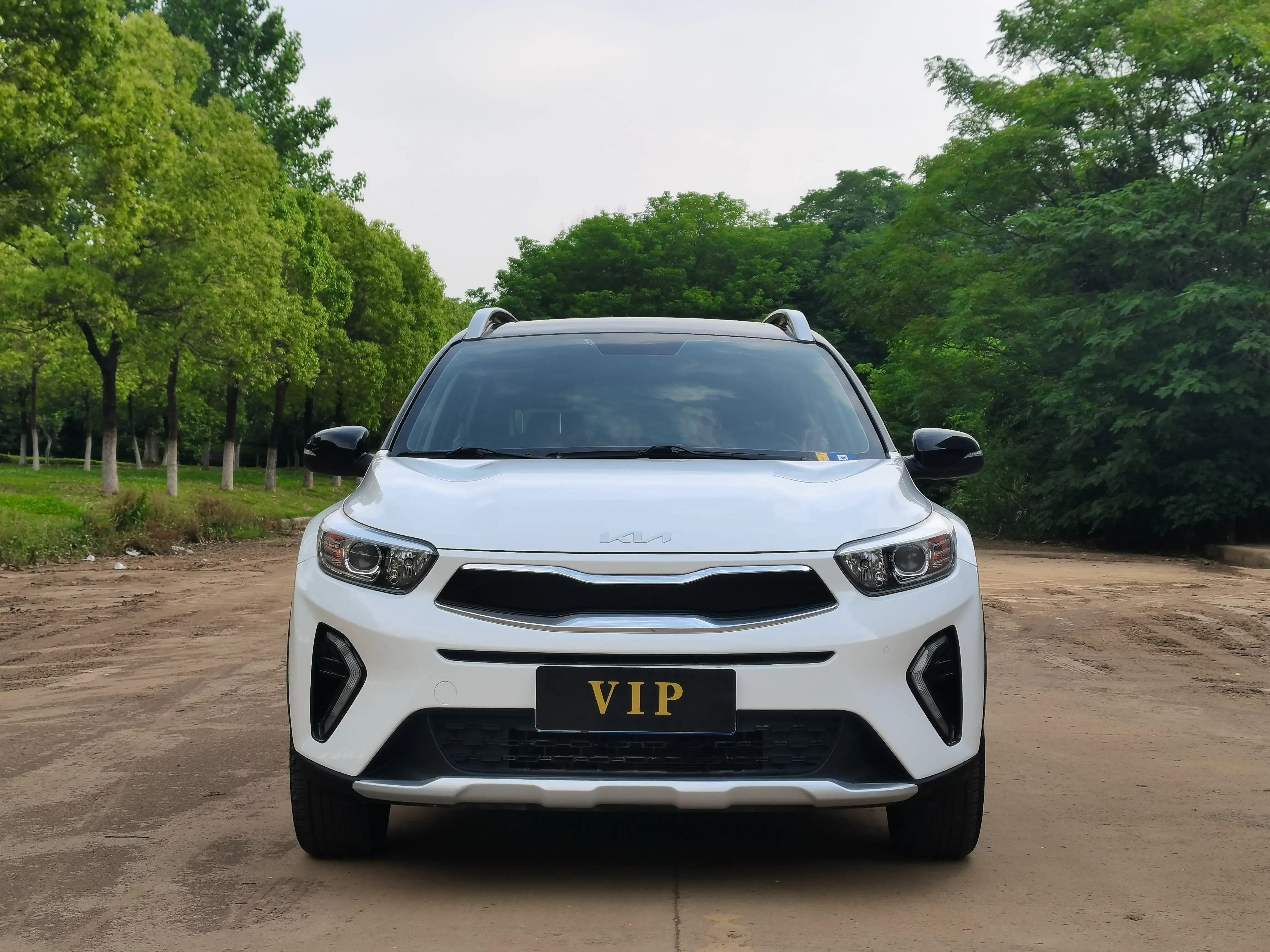 Kia KX1