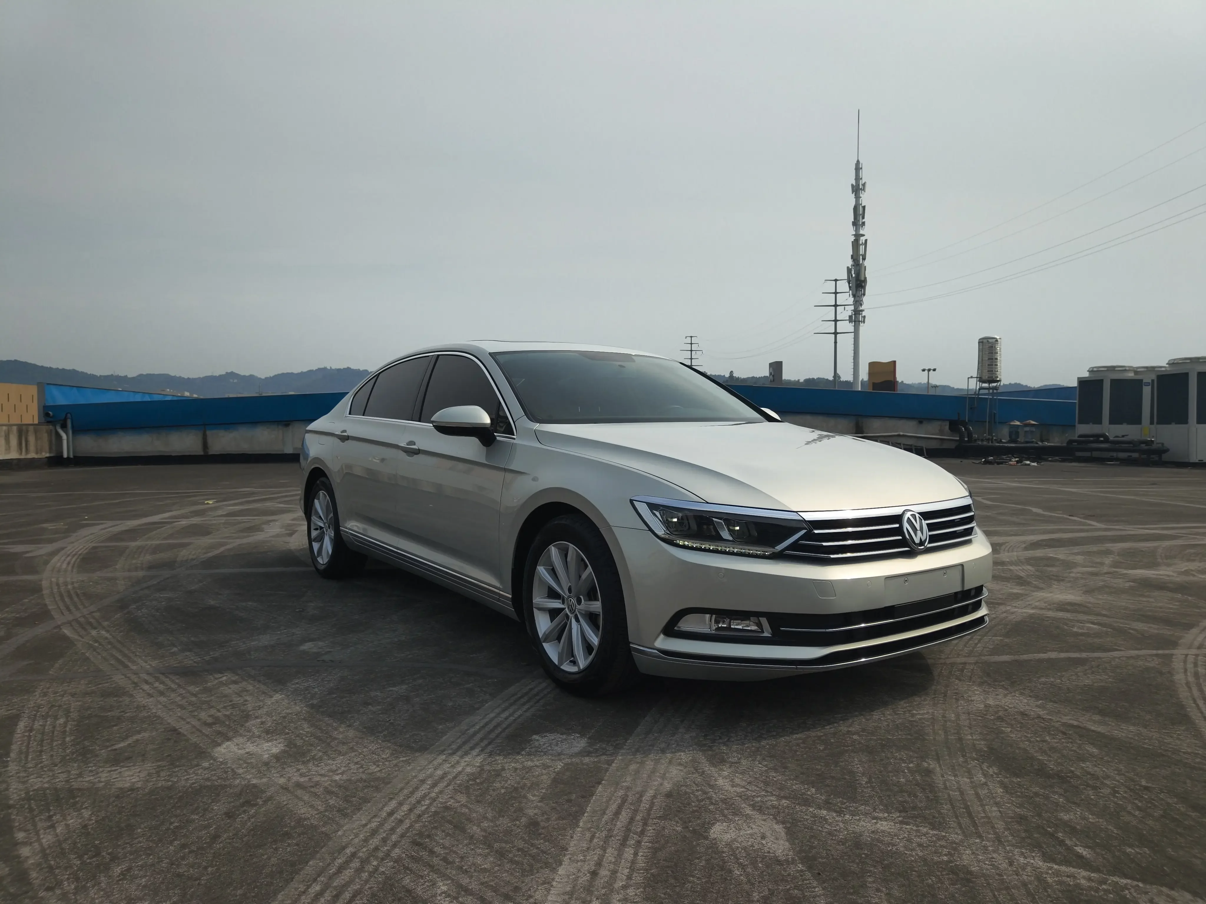 Volkswagen Magotan